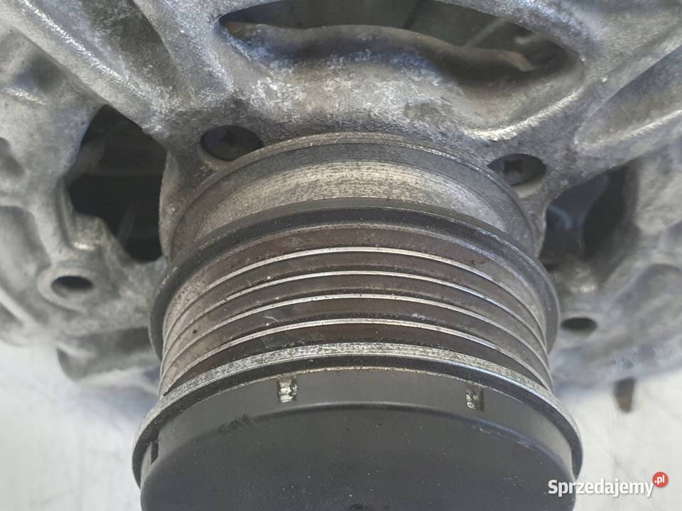Volvo V50 lift S40 II 24 D5 ALTERNATOR Bosch Janów