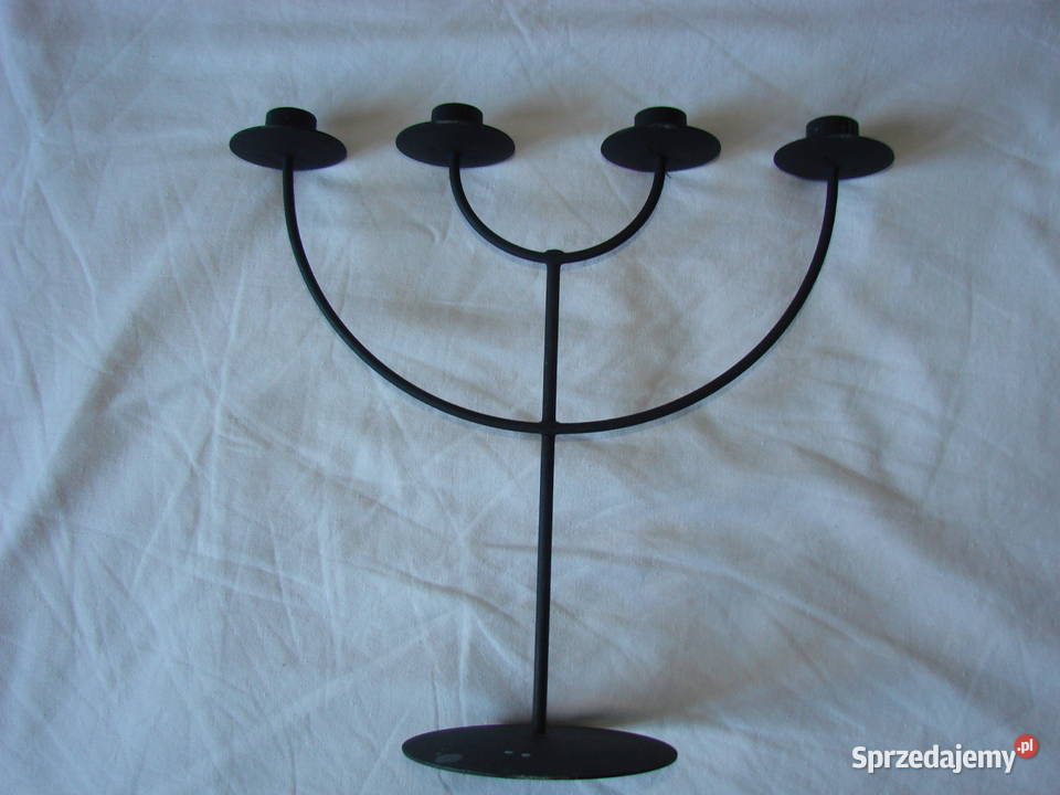 metalowy świecznik
