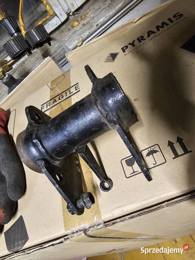 Suzuki LT 50 Piasta mocowanie wahacz wahacza osi dolnośląskie Jelenia Góra