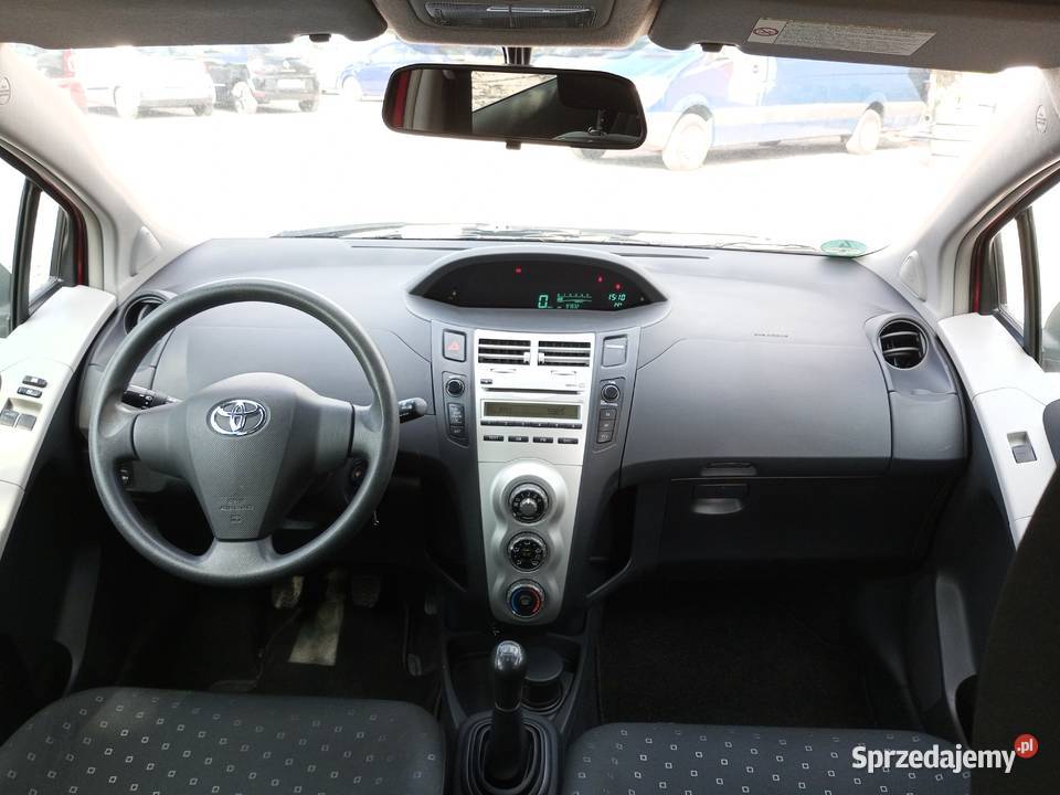 Toyota Yaris 13 Benzyna lubelskie Zamość sprzedam