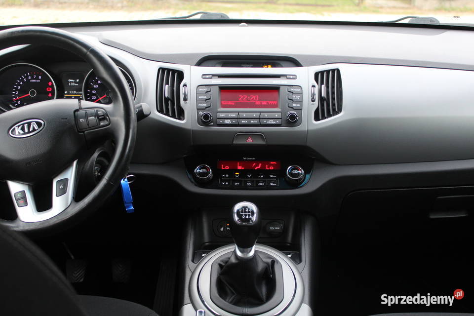 Kia Sportage 2015r 16 Benzyna Stan Bogata wersja 135KM Sportage sprzedam