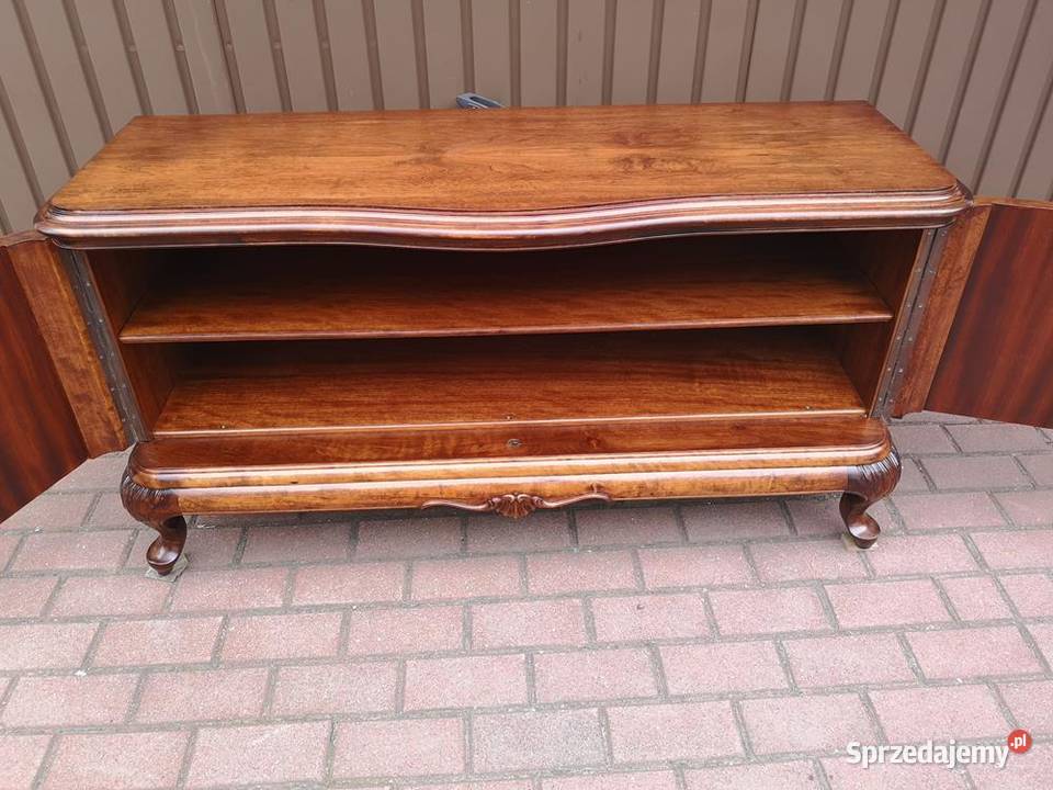 Komoda Niska Ludwik Chippendale Orzech 132