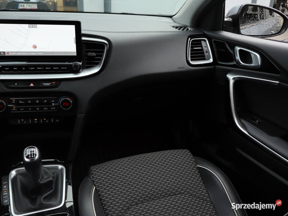 Kia Ceed 10 TGDI pełny VAT Katowice sprzedam