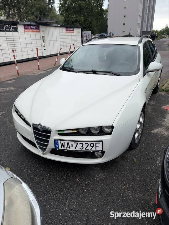 Alfa Romeo 159 Biało Czerwona Rok produkcji 2008 Warszawa