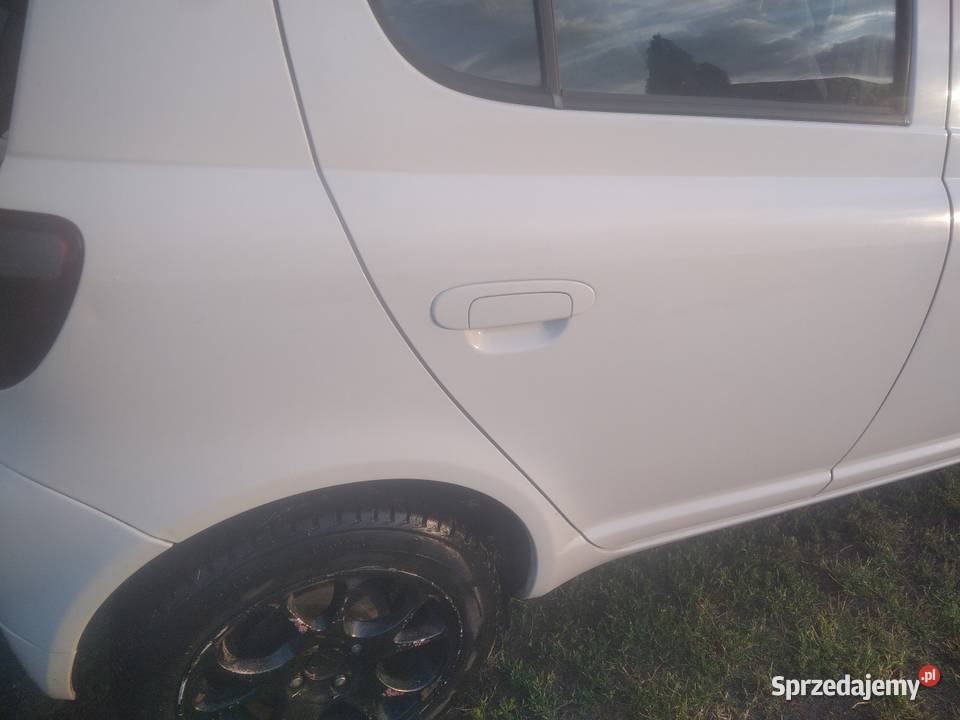 Sprzedam Toyotę Yaris z silnikiem D4D radio Płońsk