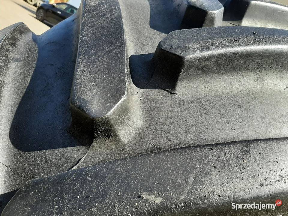 Opona używana rolnicza 60070R30 MICHELIN AXIO Rolnictwo Zaścianki