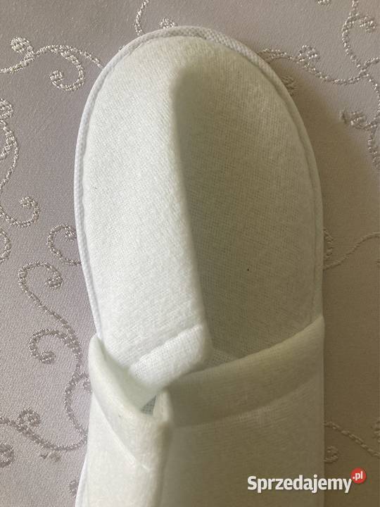 Kapcie Wygodne Frotka Unisex Eleganckie Sandały i klapki sprzedam