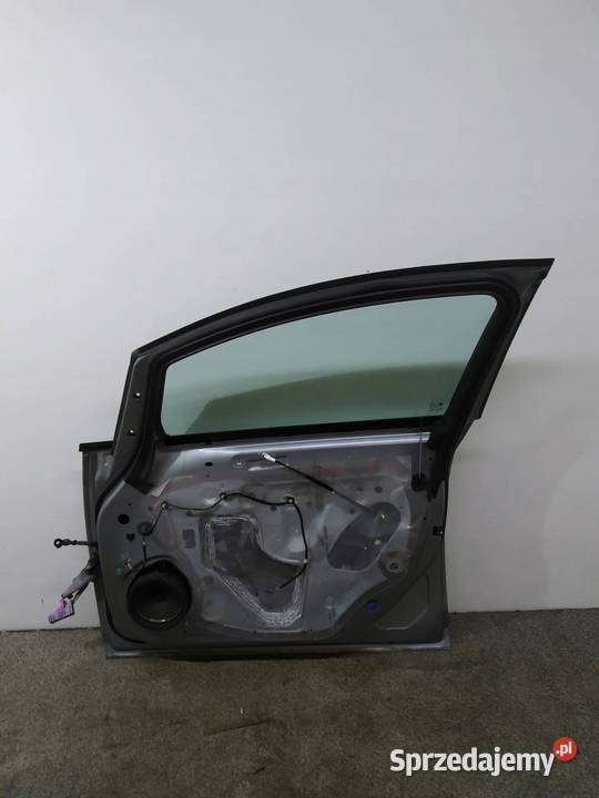 DRZWI PRAWE PRZÓD Z179 Opel Astra IV 2009 2020 J Rok produkcji 2011 świętokrzyskie sprzedam