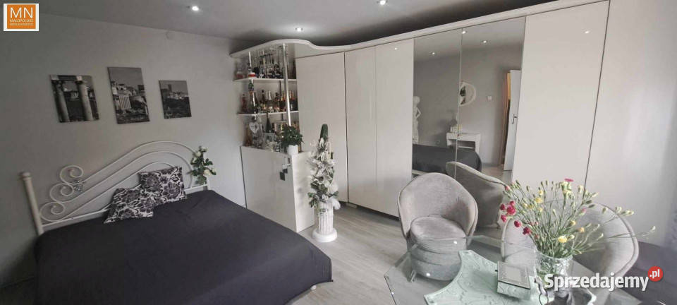 Dom bliźniak sprzedam Liszki Rynek 125m2