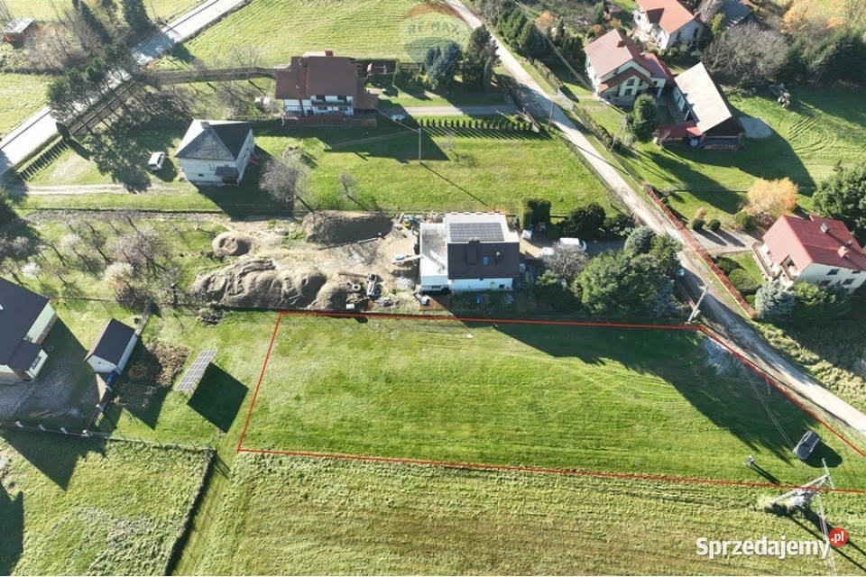 Buduj razu Lipowa płaska działka z mediami