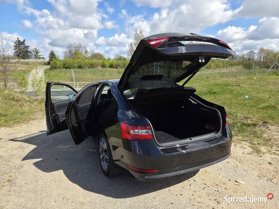 Skoda Superb 3 2016r 14 TSI Superb Trzebnica