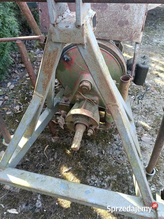 Sprzedam wciągarkę do drzewa do Ciągnika małopolskie Nowy Sącz