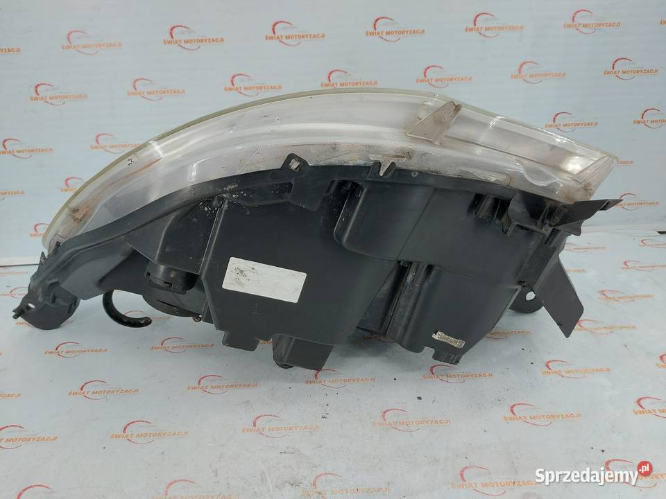 CITROEN DS4 13r lampa prawa przód 9674903680