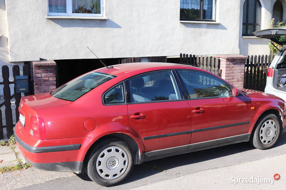 Volkswagen Passat B5 18 z gazem 125 hak Kraków