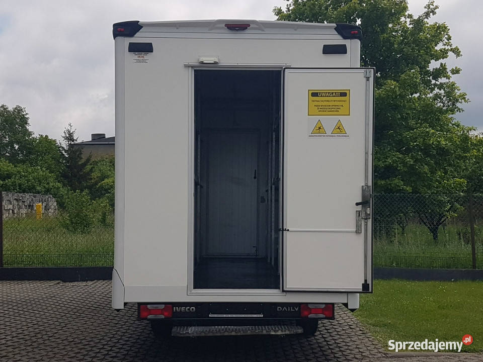 Iveco Daily KONTENER NISKOPODŁOGOWY 443x223x242 śląskie Poręba