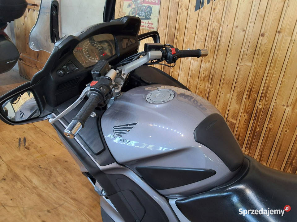 Honda ST piękny 3 KUFRY Zadbany dobra KUP ONLINE wielkopolskie Stare Miasto sprzedam