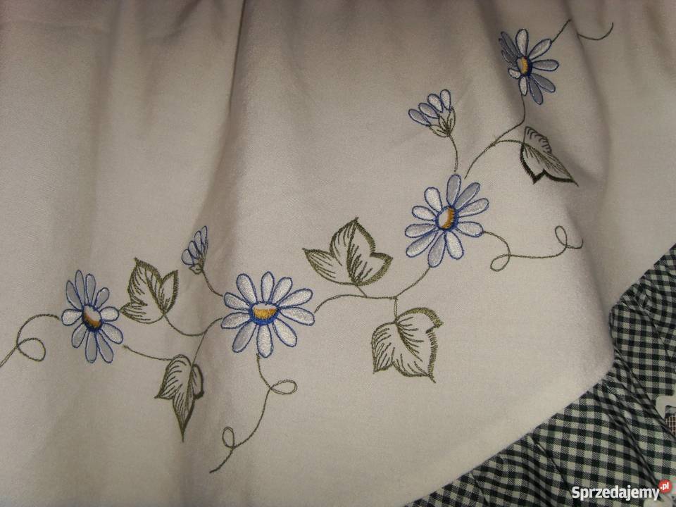 FIRANKA Z FALBANKAMI BIAŁA WYSTRÓJ OKNA WROCŁAW Wyposażenie wnętrz Wrocław sprzedam