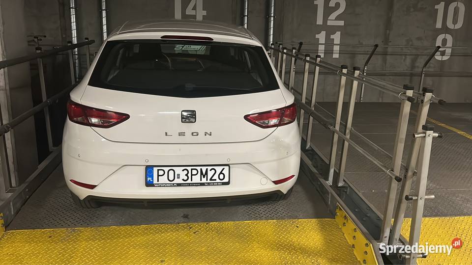 Seat Leon 12 TSI Reference Poznań