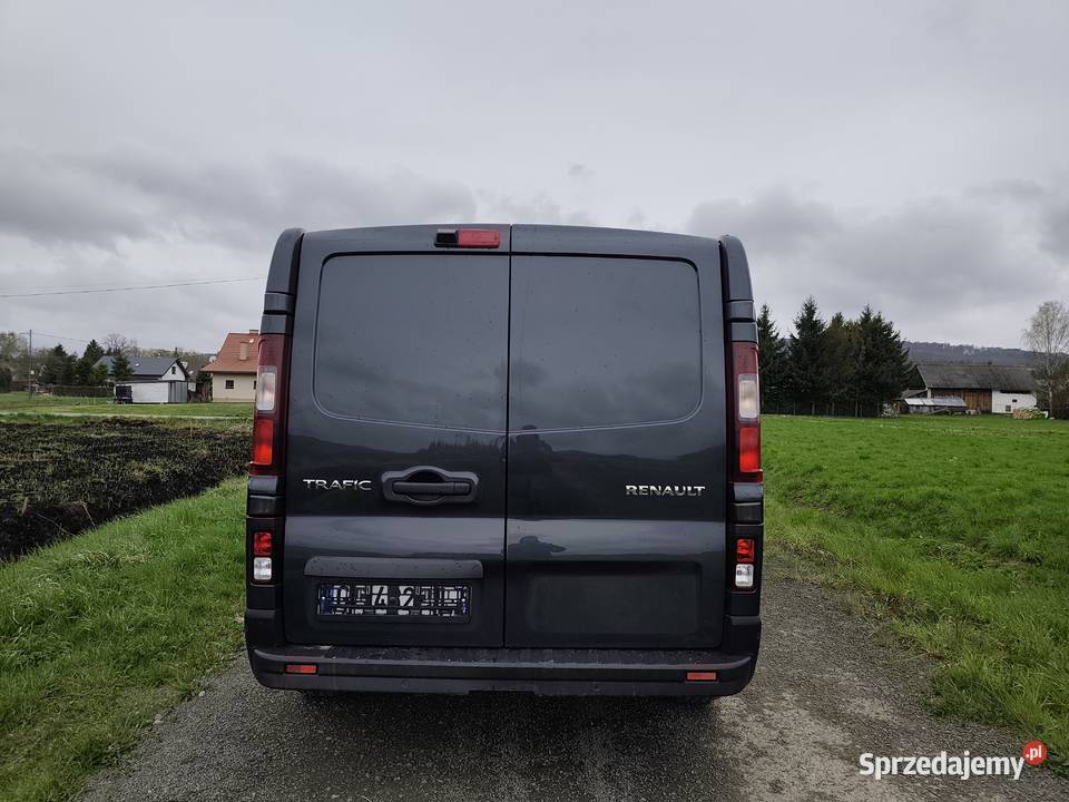 Renault Trafic 20 2022 niski przebieg Kostarowce