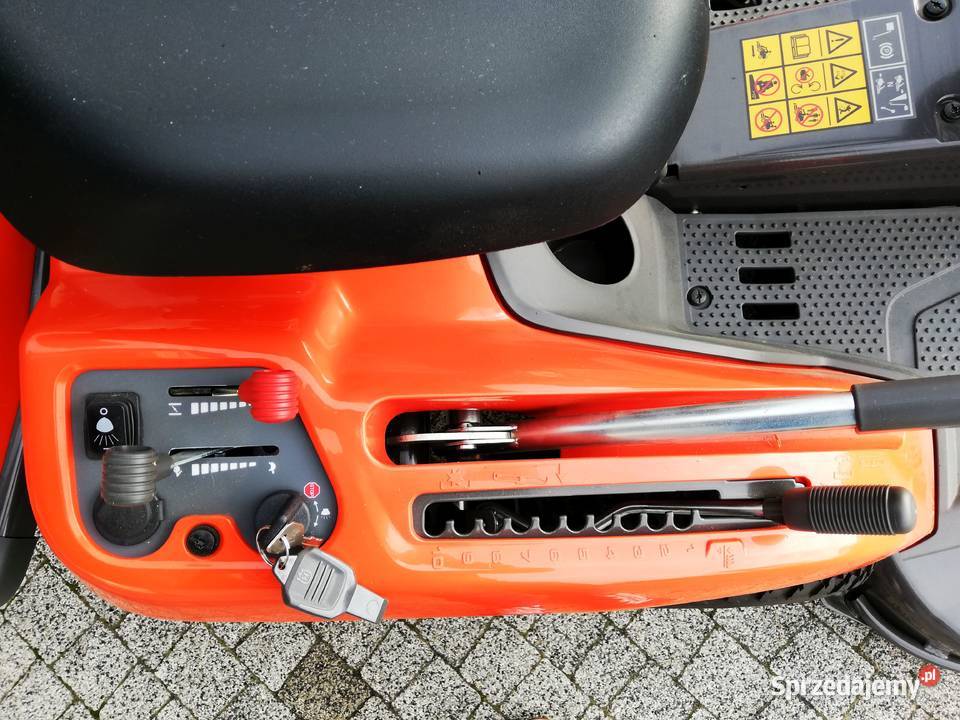 Powystawowy traktor Husqvarna R316TX pług łódzkie sprzedam