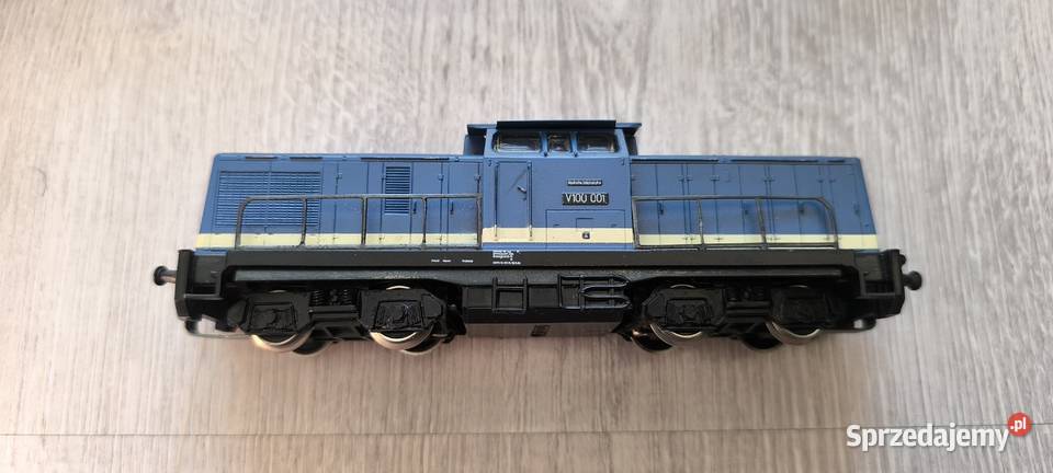 LOKOMOTYWA PIKO V100 DR H0 ŁADNY STAN PUDEŁKO Bytom