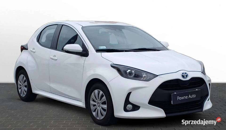 Toyota yaris hybryda krajowy bezwypadkowy 116KM małopolskie Babice