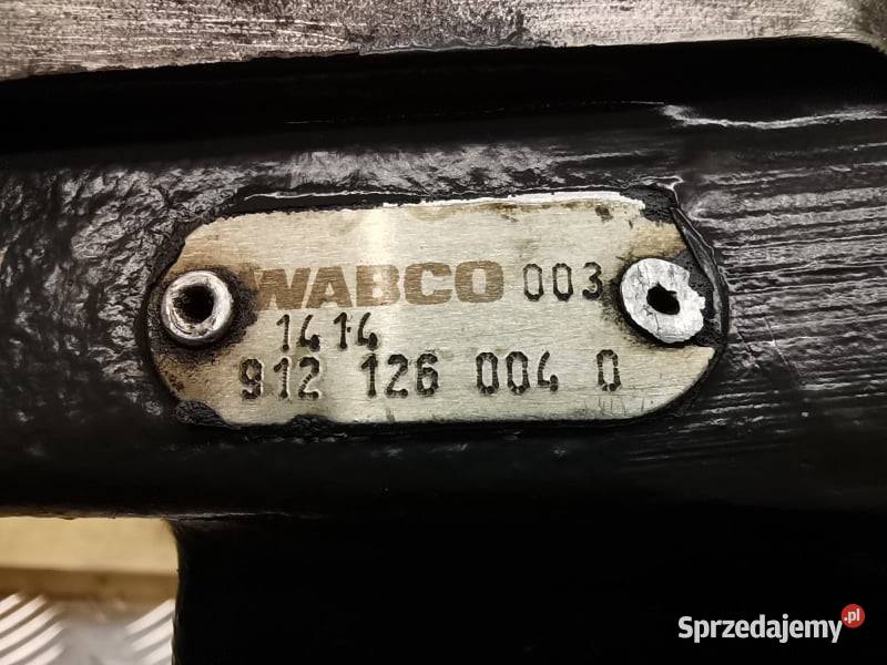 Sprężarka powietrza Fendt 939 Wabco 9121260040 Wilkowo sprzedam