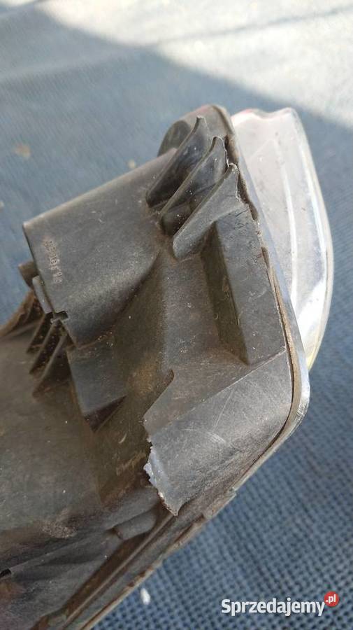 Halogen Passat CC lift lewy 2013 3C8941699 osobowe Ozorków