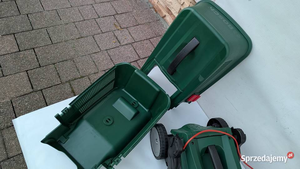 Kosiarka elektryczna Bosch UniversalRotak 34410 Jadowniki