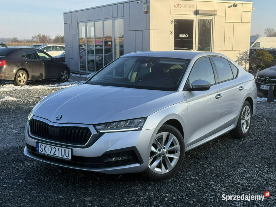koda Octavia 20TDi 2021 Ambition kamera Lane Rok produkcji 2021 Samochody osobowe