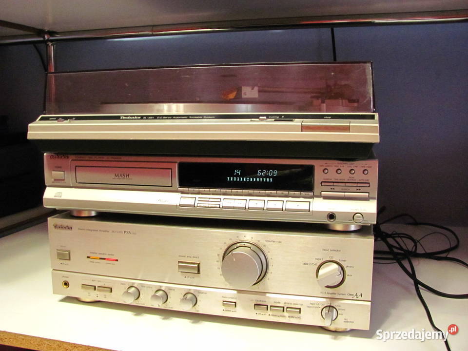 Odtwarzacz CD Technics i wzmacniacz Technics