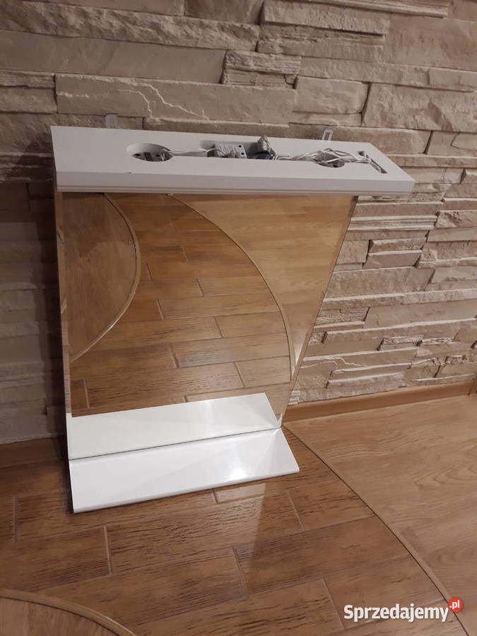 Lustro łazienkowe 50x73 z oświetleniem led Suwałki