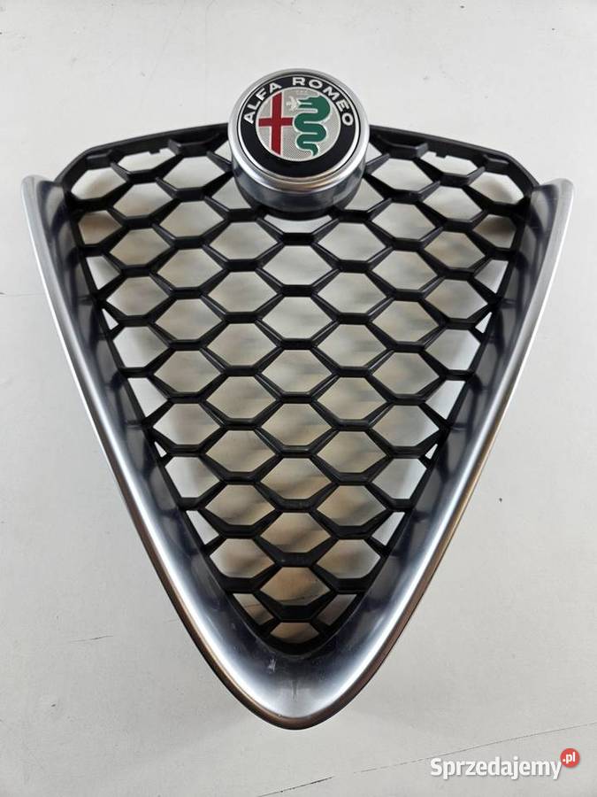ALFA ROMEO GIULIA GRILL ATRAPA ZDERZAKA PRZÓD Międzychód