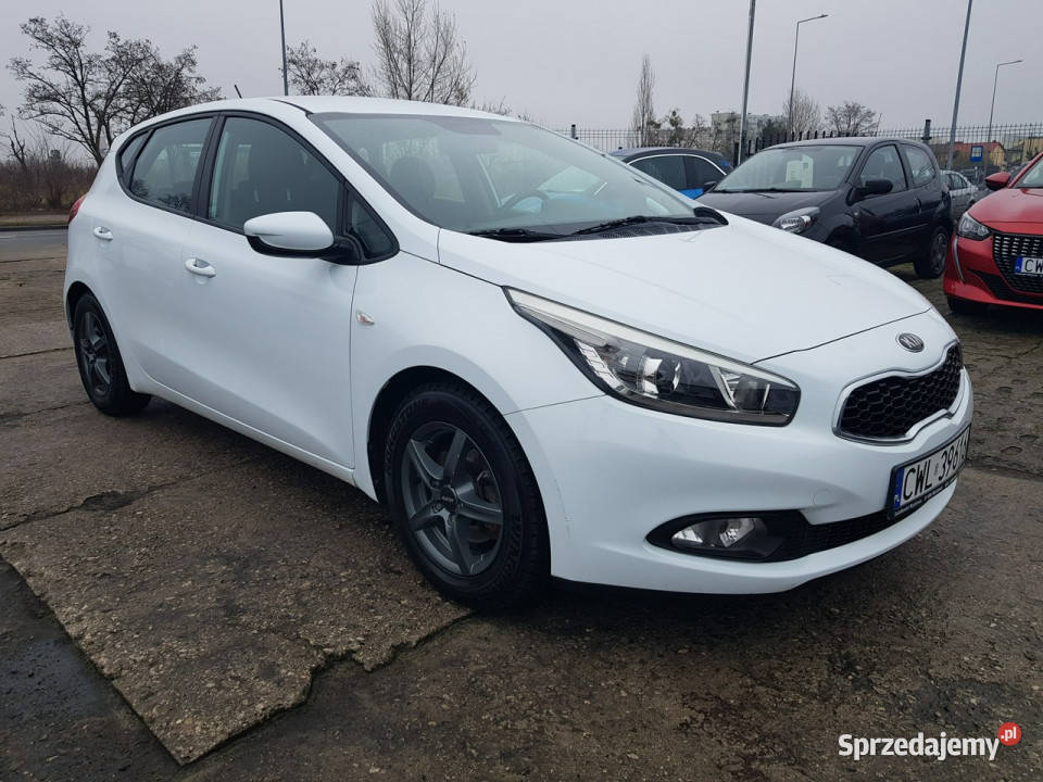 Kia Ceed 14 Benzyna Klima Zarejestrowany sprzedam