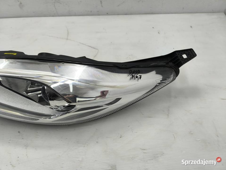 LAMPA LEWY PRZÓD FORD FIESTA MK7 LIFT Części samochodowe