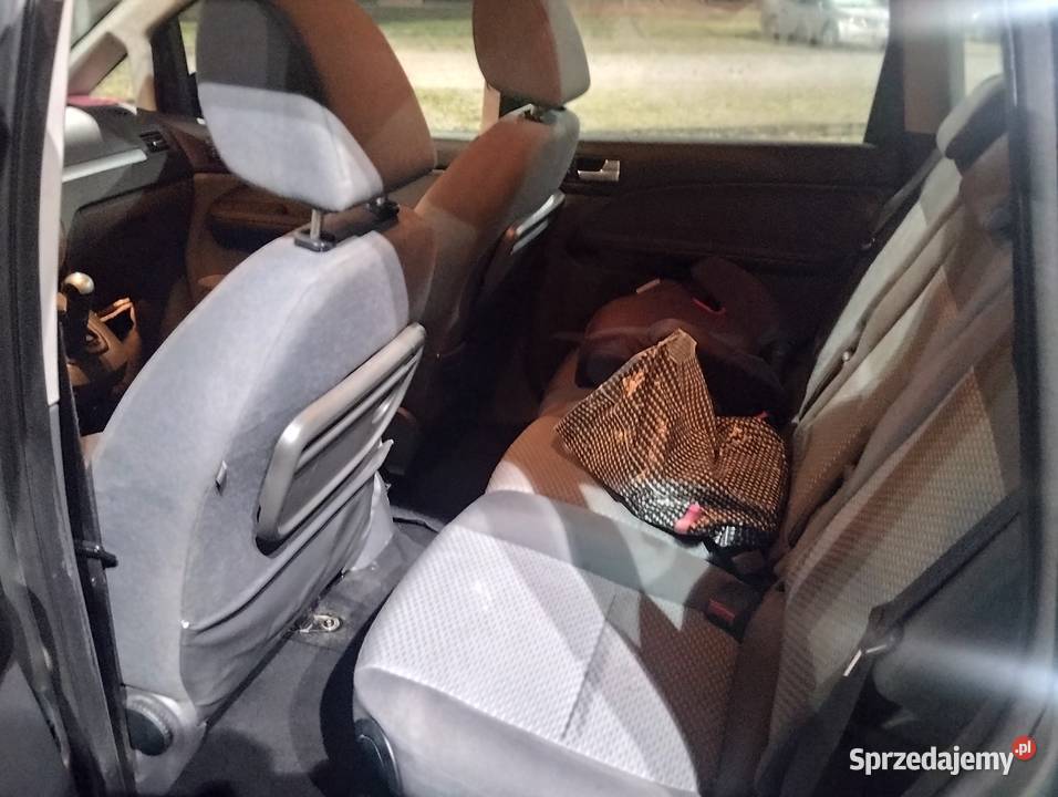 Ford 18 benzyna Klima benzyna