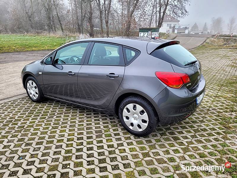 Niezawodny hatchback nieuszkodzony Słomniki sprzedam
