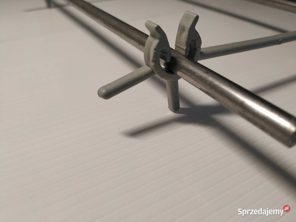 Strzemiona z plastiku dystans do produkcji Gdańsk