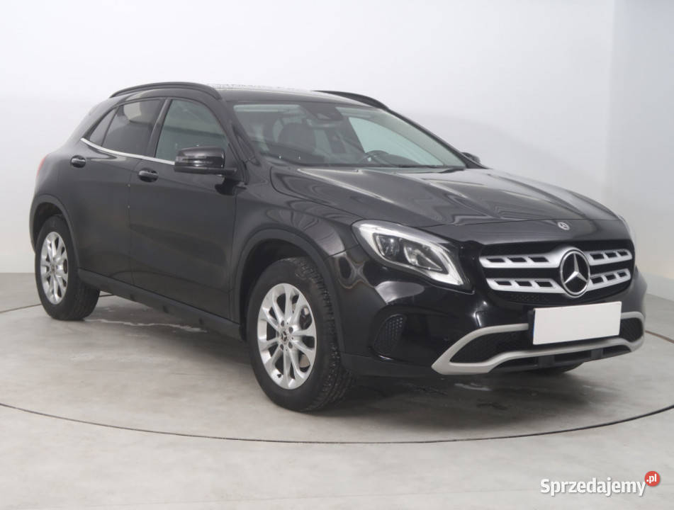 Mercedes GLA GLA 200 isofix