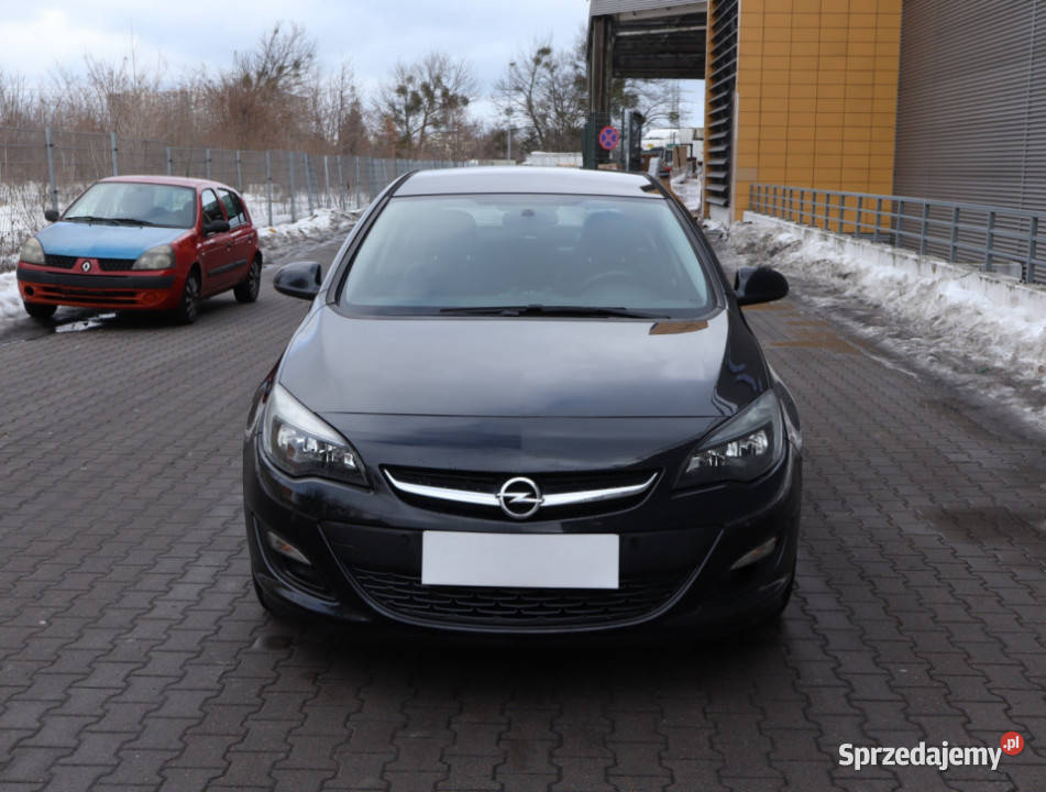 Opel Astra 16 16V Sedan / Limuzyna
