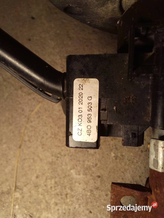 Kierownica Trójramienna VW Volkswagen Passat B6 Wyposażenie wnętrza Starogard Gdański sprzedam