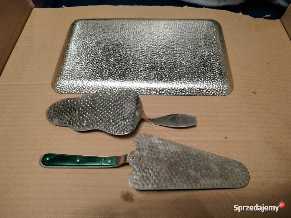 Metalowa tacka i łopatki do ciasta młotkowane Choszczno sprzedam
