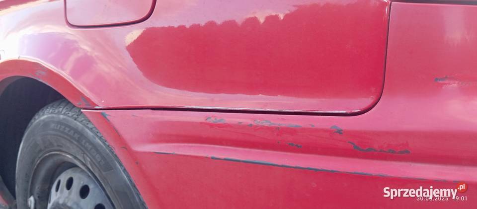 Syndyk sprzeda samochód Toyota Paseo produkcji Toyota Radom