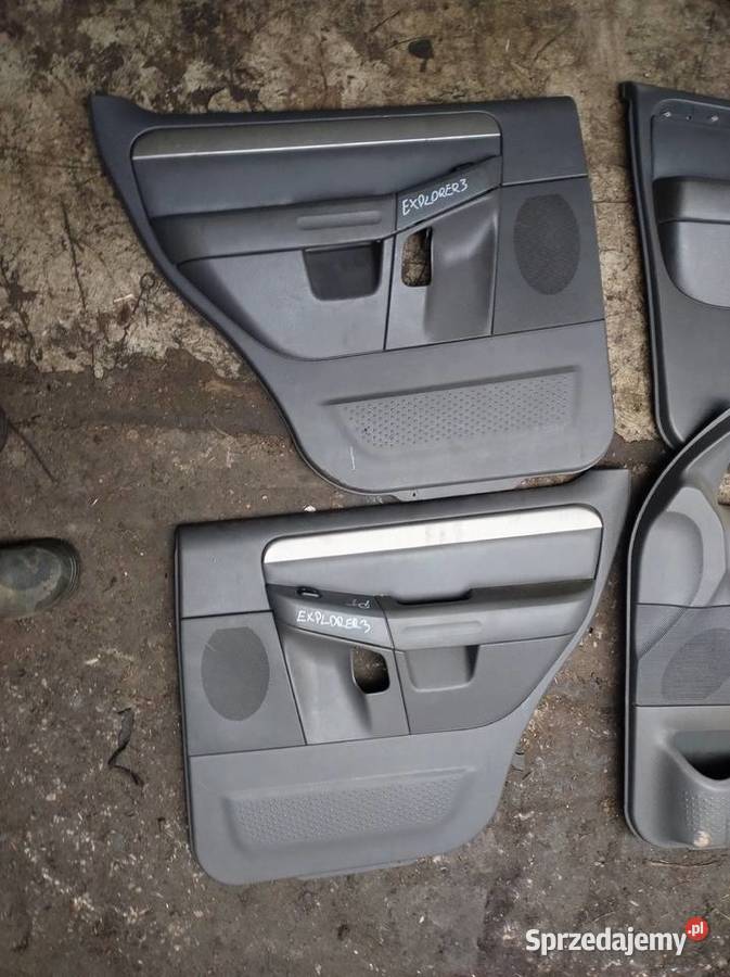 FORD EXPLORER 3 III boczek drzwi boczki komplet