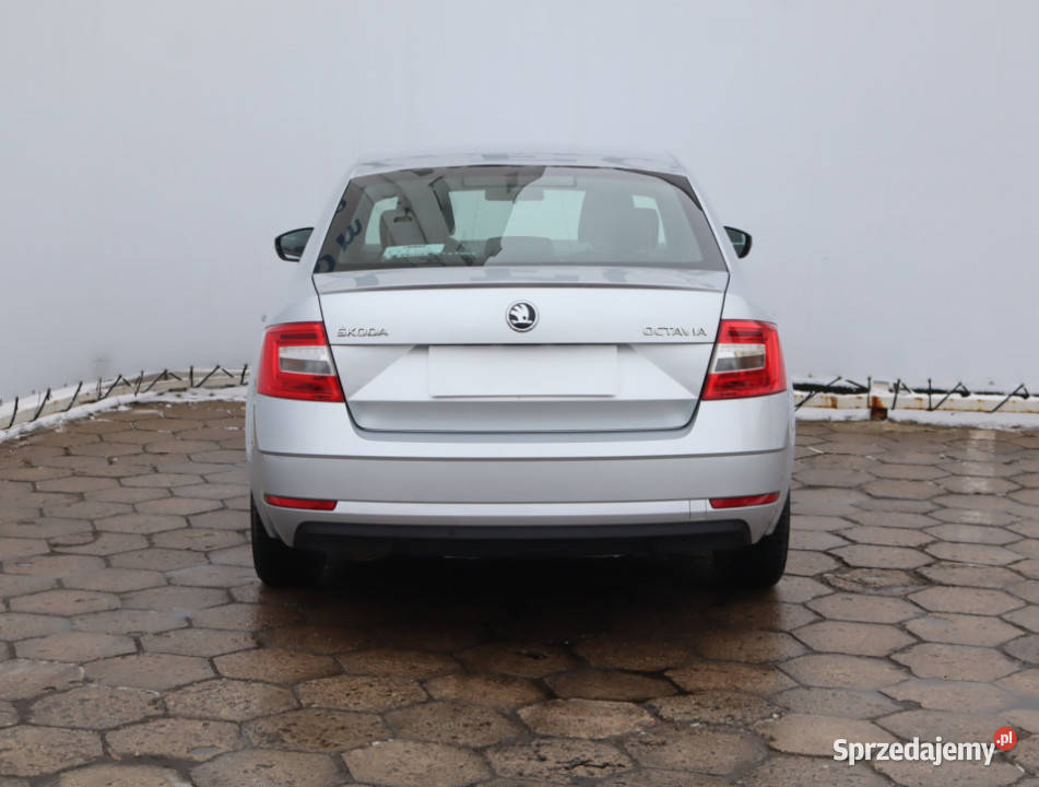 Skoda Octavia 15 TSI radio Łódź