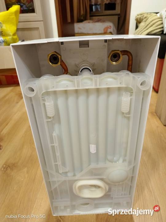 Przepływowy podgrzewacz wody Bosch TR2000 21B