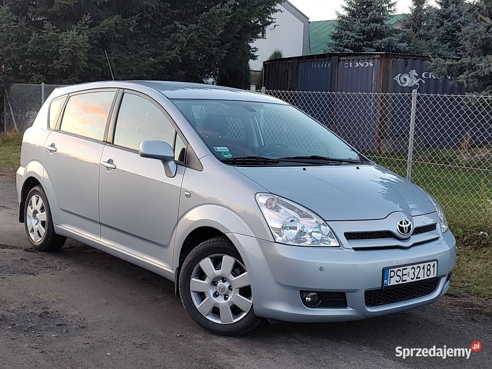 TOYOTA COROLLA VERSO 18 BENZYNA tempomat Leszno