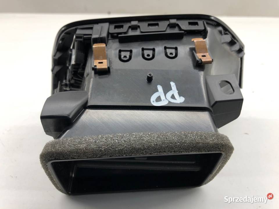 KRATKA NAWIEWU PRAWY PRZÓD AUDI Q3 II 83B820902