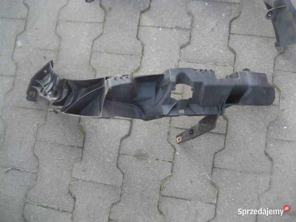 bmw x1 e84 0912r mocowanie lampy przód prawa Rakoniewice