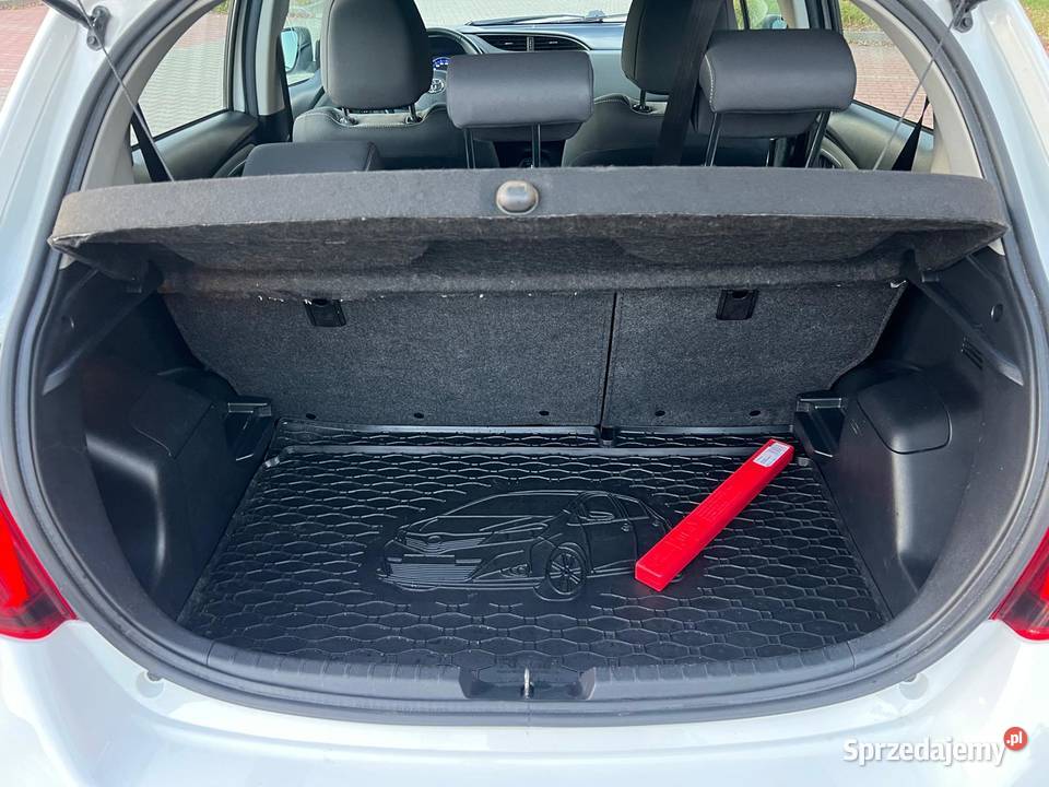 Toyota Yaris Hybryda LPG mazowieckie Wiązowna